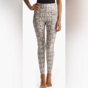 Like New Commando Reptile Embossed Faux Leather Leggings